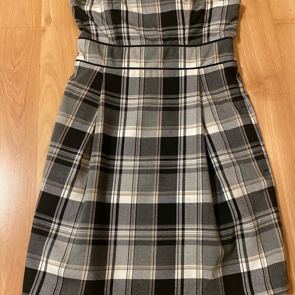 Guess Black and Cream Strapless Dress